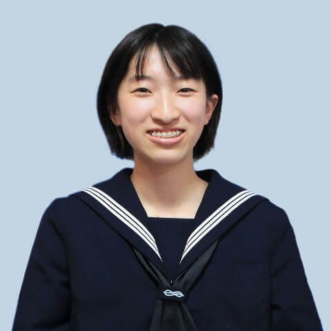 首藤 ゆいかの写真